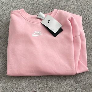 girls nike sweatshirt